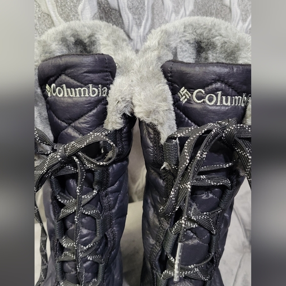 Columbia | Omni-Grip Powder Summit Quilted Puff Faux Fur Winter Boots | Size 7 - Picture 6 of 10